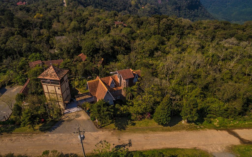 Estalagem Villaggio Alpino Канела Экстерьер фото
