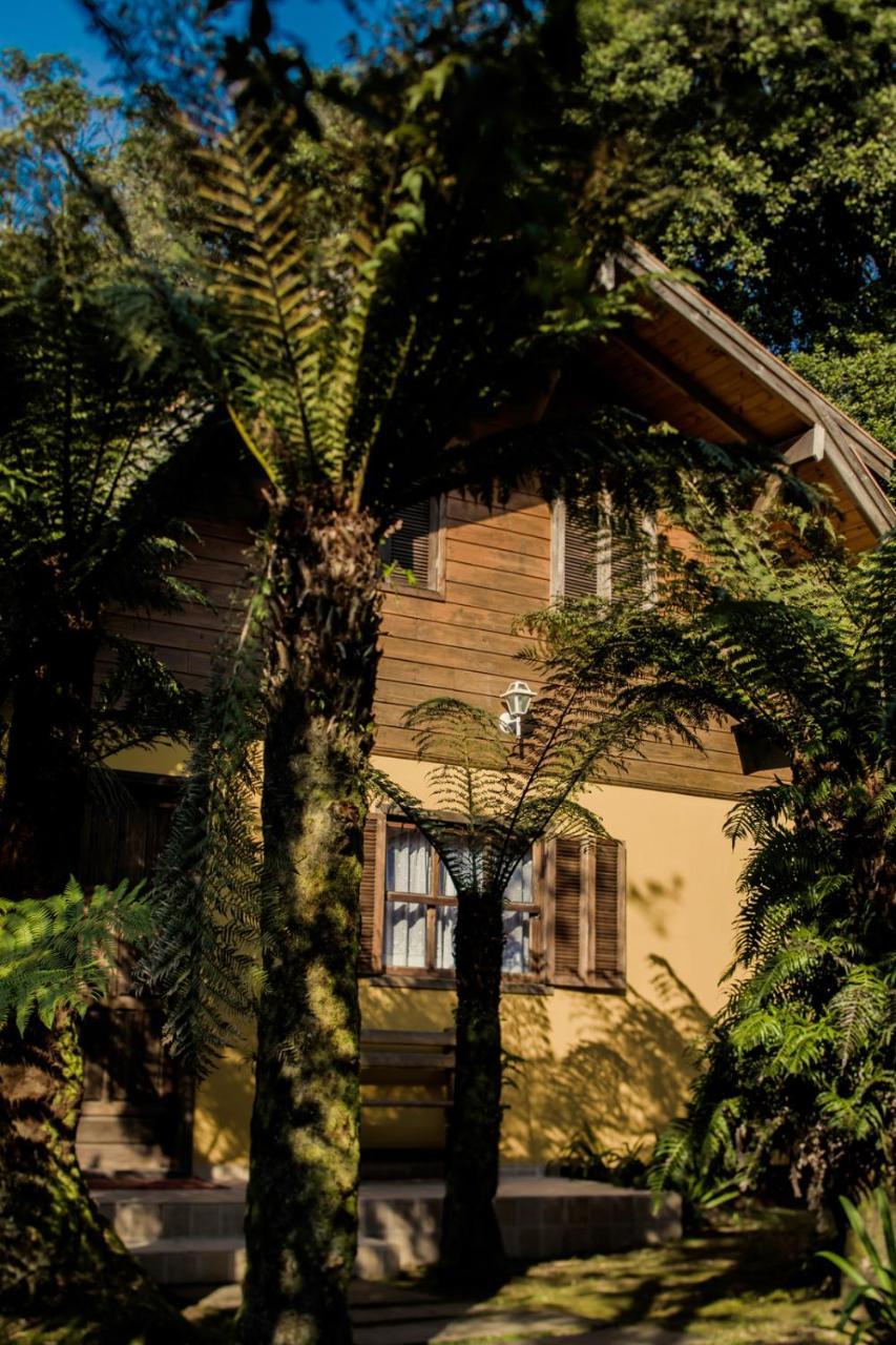 Estalagem Villaggio Alpino Канела Экстерьер фото